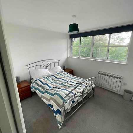 2 Bed City Centre Flat Bath Kültér fotó