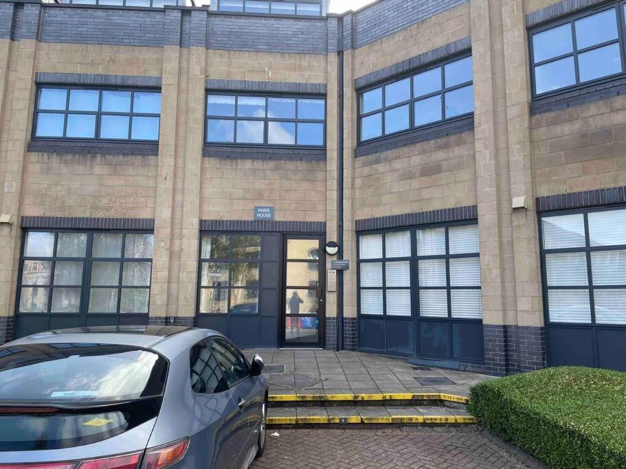 2 Bed City Centre Flat Bath Kültér fotó